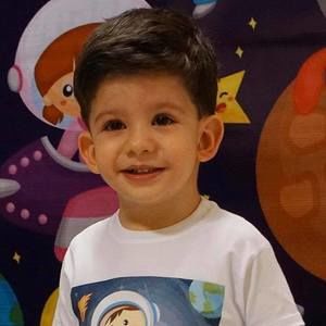 Meet your Posher, Fariba